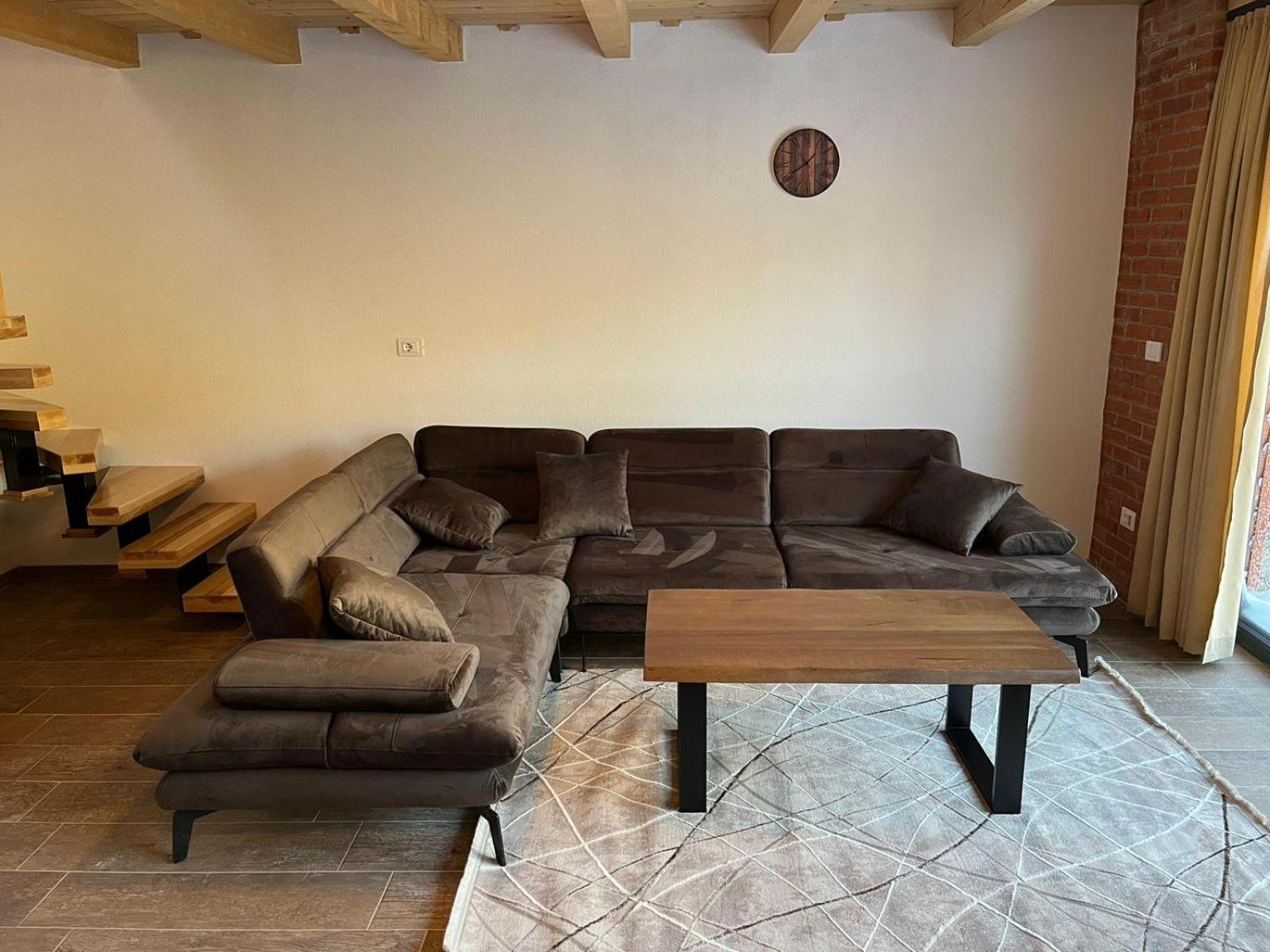 Bujtinat Lisa Apartment Boge Exterior photo
